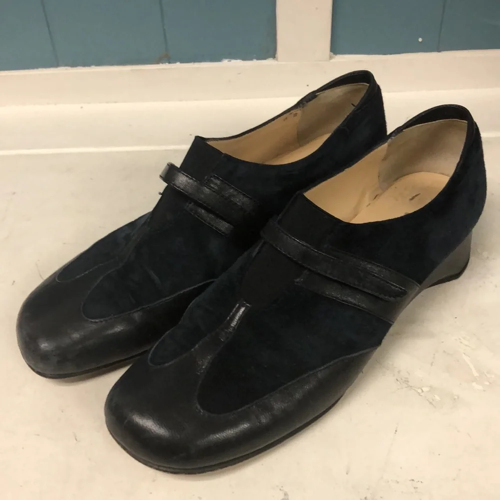 Rangoni vallenta navy blue leather‎ suede women’s size 8